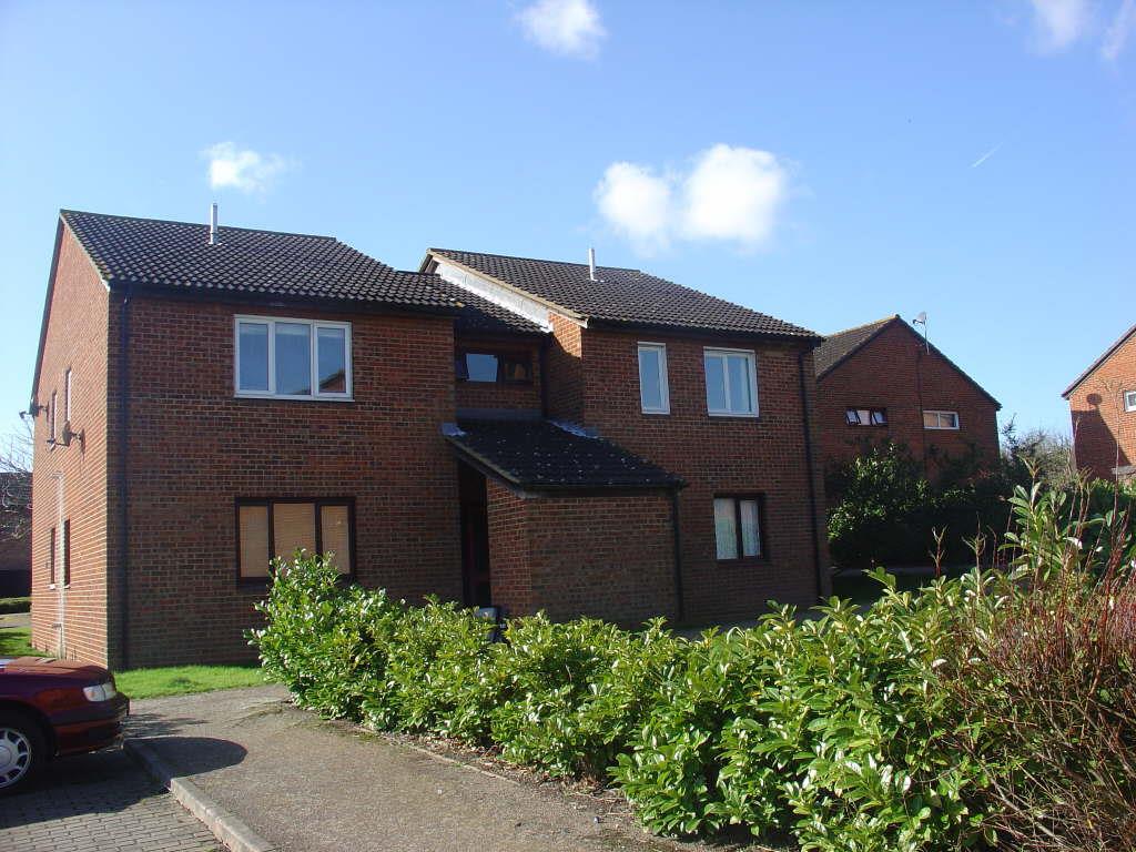 1 bed property in Norbrek, Milton Keynes